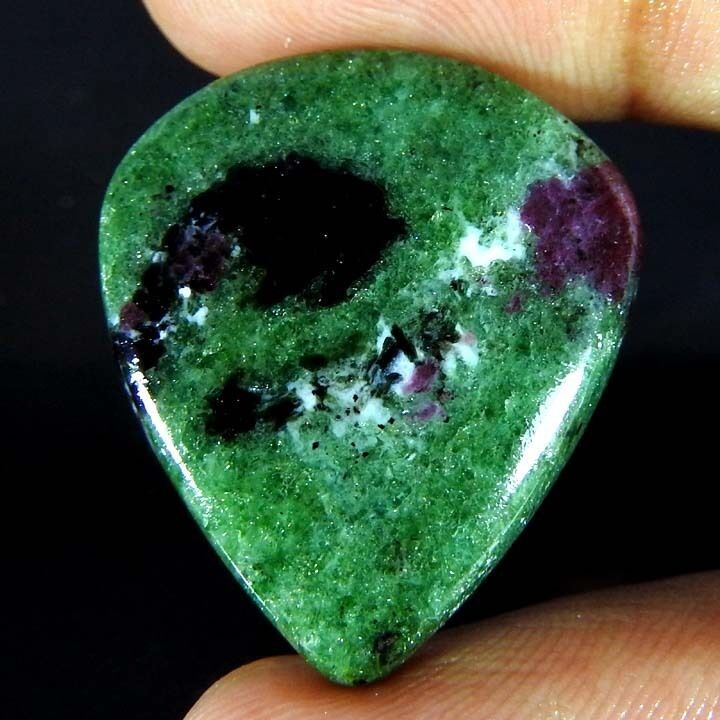 32.30cts 100% Natural Ruby Zoisite Pear Cabochon 28x24x05mm Loose Gemstone