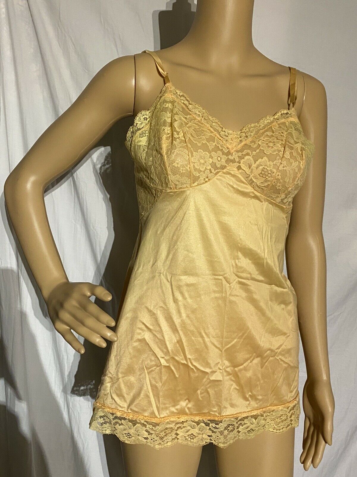 Vintage Vanity Fair Nylon Camisole Slip Top Marigold Yellow Lacey No Tags